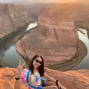 Meet your Posher, On-uma